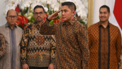 Mayor Teddy Tak Ikut Dilantik Jadi Seskab, Akhirnya Istana Blak-blakan Ajudan Prabowo Itu Hanya...
