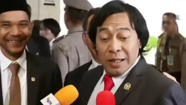 Candaan Komeng di Sidang Tahunan MPR: Tidak Minta Harapan, Tapi Juara 1, Pikirkan Rakyat!