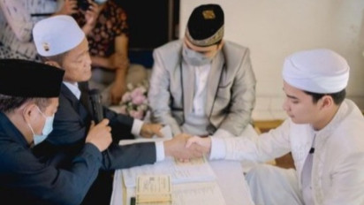 Jadi Bagian Penting dari Akad Nikah, Ini Lafaz Ijab Qabul