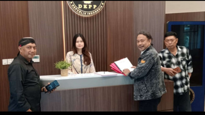 Tim Kuasa Hukum Paslon Nomor Urut 03 Laporkan KPU Nganjuk ke DKPP atas Dugaan Tidak Netral