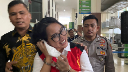 Ekspresi Siskaeee Jadi Sorotan Saat Divonis Kasus Pemeran Film Porno di Jakarta Selatan