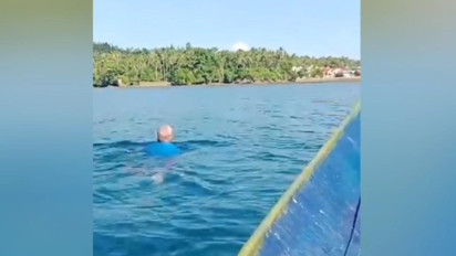 Kakek 68 Tahun di Buton Nekat Berenang Seberangi Lautan yang Dihuni Buaya Demi Tunaikan Nazar Pelantikan Presiden Prabowo