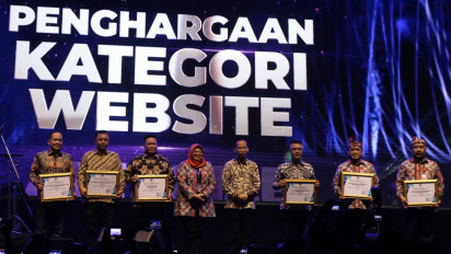 Dinas Kominfo Bojonegoro Raih Penghargaan Juara 3 Kategori Website Terbaik di Jatim Public Relation Award