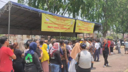 Peringatan Hari Dewi Kwan Im, Vihara Cetiya Permata Dihati Bagia Ribuan Paket Sembako untuk Warga Jakarta Barat