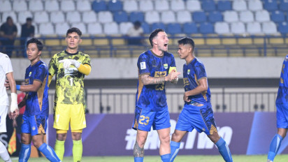 Kapten Persib Sayangkan Kartu Merah Cepat Karena Tandukan Ala Zinedine Zidane Dimas Drajad 