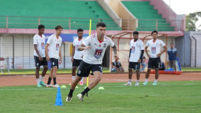 Liga 1: Legenda Timnas Indonesia Antusias Pimpin Malut United Debut di Stadion Gelora Kie Raha Musim Ini