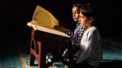 Syekh Ali Jaber: Surah Inilah yang Dibaca oleh Nabi Muhammad SAW Ketika Bangun Tidur