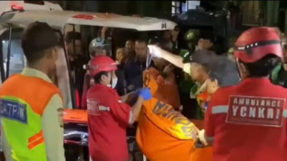 Pemotor Tewas Usai Tertabrak Kereta di Tebet, Polisi Ungkap Kronologi Kejadian