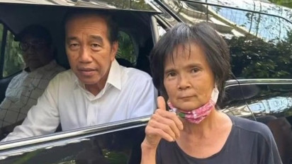 Momen Jokowi Dicegat Emak-emak, Ngadu Soal Ganti Rugi Lahan Tol yang Tak Kunjung Dibayar