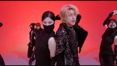 Lirik dan Terjemahan Lagu Bite Me - ENHYPEN, Koreografinya Diprotes Fans karena Idol Mereka Menari dengan Back Dancer Cewek