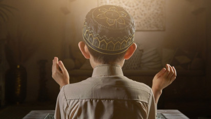 Mulai Sekarang Syekh Ali Jaber Sarankan Baca Doa Tidur Ini: Amalan Dahsyat yang Dicontohkan oleh Nabi Muhammad SAW