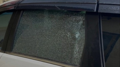 Janggal! Kaca Mobil yang Sering Ditumpangi Guru Honorer Supriyani Pecah, Labfor Makassar Sampai Turun Tangan