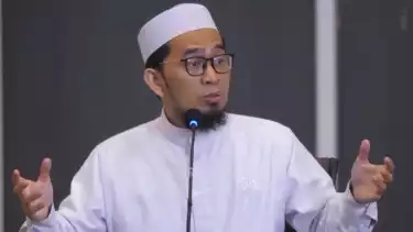 Ustaz Adi Hidayat