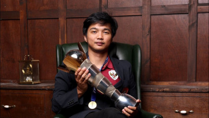 Usai Pecat Erik ten Hag, Sosok Asal Magetan Ini Disebut Cocok Jadi Pelatih MU Selanjutnya, Sudah Dapat Rekomendasi dari FIFAe