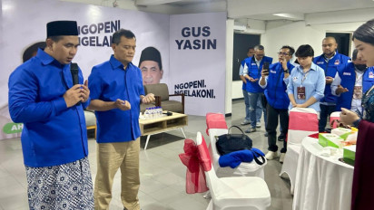 Jelang Debat Perdana Pilgub Jateng, Taj Yasin Maimoen Pimpin Doa Bersama di Posko Pemenangan