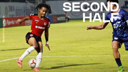 Pemain Berlabel Timnas Indonesia Ronaldo Kwateh Tampil sebagai Starter, MU Malah Kalah dari Klub Kasta Ketiga