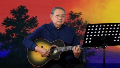 Lirik Lagu Tipe X - Kamu Gak Sendirian, Viral Usai Dinyanyikan Presiden SBY untuk Prabowo Juga di Panggung Pestapora 2024