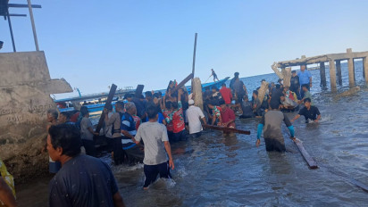 Heboh! Detik- Detik Jembatan Roboh, Saat Rombongan Kampanye Tiba Di Pulau Hatta Banda