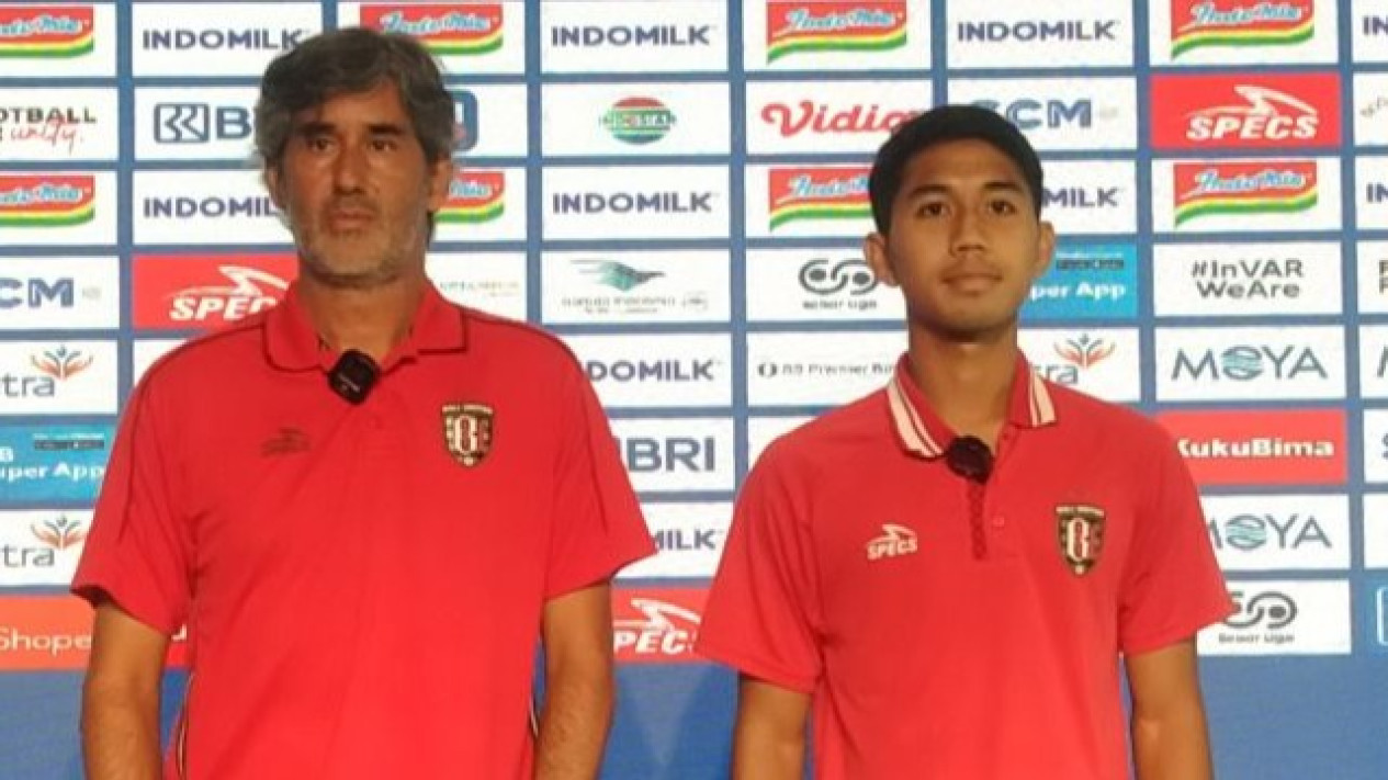 Raih Gelar Pemain Muda Terbaik Dua Kali Berturut-turut, Ini Kata Gelandang Masa Depan Bali United
            - galeri foto
