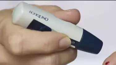 Ilustrasi cek gula darah.