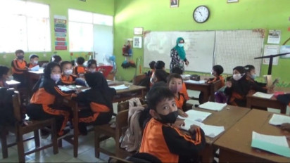 Sebanyak 1500 Lebih Siswa Terjangkit Wabah Gondongan di Jombang, Sekolah Wajibkan Pakai Masker