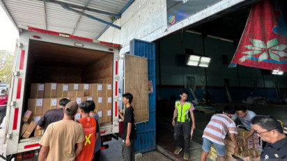 Logistik Pilkada Makassar Tiba di Pelabuhan Makassar, 1.066.165 Surat Suara Segera Disortir