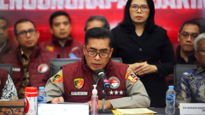 Kabareskrim Komjen Pol Wahyu Widada Pimpin Doa, Sampaikan Duka atas Wafatnya 3 Kru TVOne