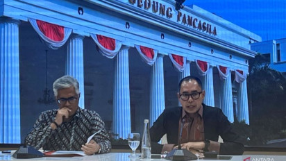 Dapat Persetujuan Keluarga, Lansia yang  Jatuh dari Tangga Pesawat Dimakamkan di Baqi Madinah