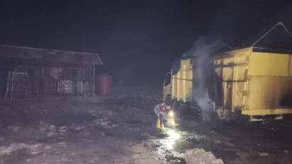 Diduga Lalai saat Bongkar Muat, Satu Korban Tewas dalam Kebakaran Truk BBM Ilegal