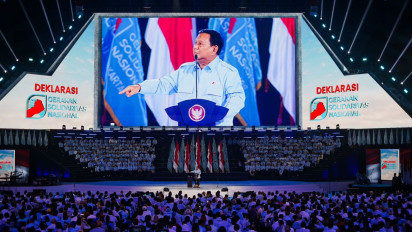 Aksi Nyata GSN! Prabowo Dorong Donasi Seragam Sekolah: Rp100 Per Bulan