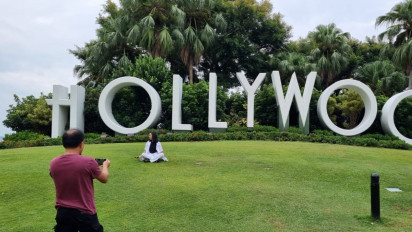 Hong Kong Disneyland Kini Lebih Ramah Wisatawan Muslim, Sediakan Tempat Salat dan Restoran Halal