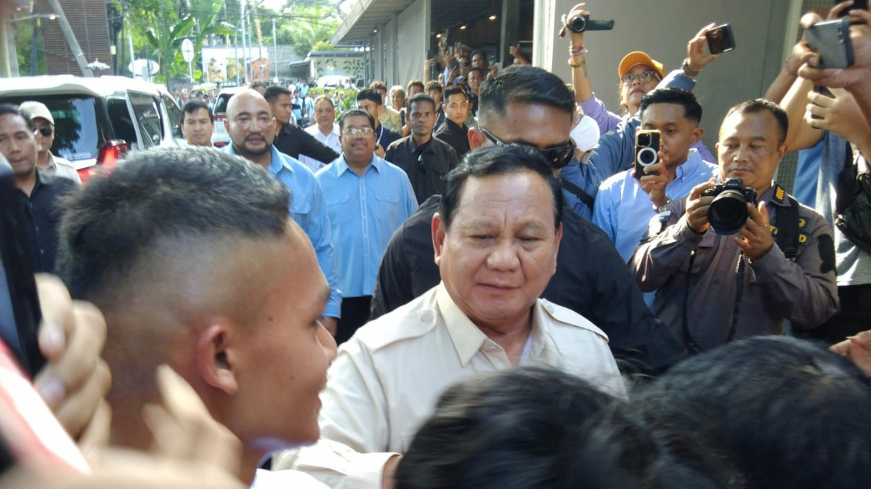 Prabowo Terang-terangan Harap Pasangan Mulia-Pas Menang di Pilgub Bali 2024
            - galeri foto