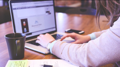 Catat Tips Tetap Segar Meski Habis Begadang, Tinggal Lakukan 5 Cara Ini