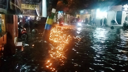 BMKG Bandung Ingatkan Warga Jabar Potensi Hujan di Sertai Angin Kencang dan Petir