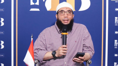Ustaz Khalid Basalamah: Jangan Sepelekan Shalat Sunnah, Itu Bisa Sempurnakan yang Fardhu