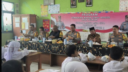 Polda Banten Uji Coba Makan Siang Bergizi pada 850 Siswa SD di Serang