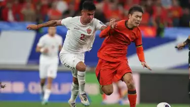 Pemain Timnas Indonesia Mees Hilgers bisa bawa satu pemain keturunan ke skuad Garuda