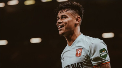 Alasan Sebenarnya Shin Tae-yong Bersikeras Memilih Mees Hilgers jadi Bek Timnas Indonesia Dibongkar oleh Sosok Penting Ini, Ternyata ...