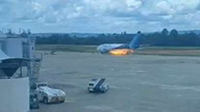 Trigana Air Gagal Take Off, Muncul Api di Sayap Kiri Pesawat