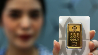 Hasil Pilpres AS Makin Tak Terprediksi. Harga Emas Tertahan di Level Terendah