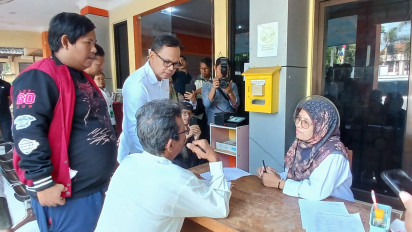 Wamendagri Desak Disdukcapil Berinovasi Dalam Pelayanan Adminduk Utamanya Kepengurusan Kematian