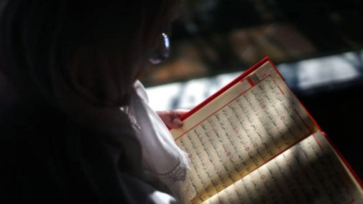 Sunnah Rasulullah SAW di Malam Jumat, Ustaz Khalid Basalamah: Baca Surah Al Kahfi
            - galeri foto