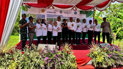 Dukung Pembangunan Berkelanjutan Menuju Indonesia Emas 2045, PERURI Tanam 1.200 Pohon