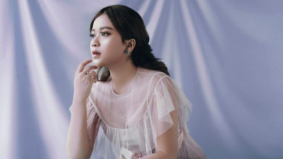 Perseteruan Awkarin dengan Brisia Jodie di Media Sosial Mendidih, Ada Apa?