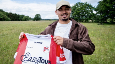 Tak Dilirik Meski Siap Bela Timnas Indonesia, Karier Eks Juara Liga Belanda Ini Kian Tertatih hingga Dianggap Bencana oleh Media Vietnam