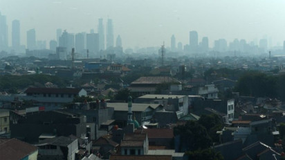 Hari Pahlawan, Kualitas Udara Jakarta Tidak Sehat bagi Kelompok Sensitif