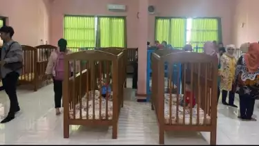 Tim tvOnenews.com mendatangi UPT PPSAB Sidoarjo ini dalam rangka kunjungan kerja Menteri Pemberdayaan Perempuan dan Perlindungan Anak (MenPPPA) RI, Arifatul Choiri Fauzi ke Jawa Timur pada 8-10 November 2024.