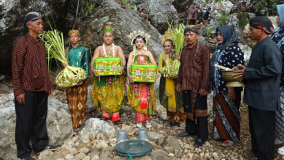 Ritual Manten Kucing, Tradisi Warga Tulungagung untuk Meminta Hujan di Musim Kemarau