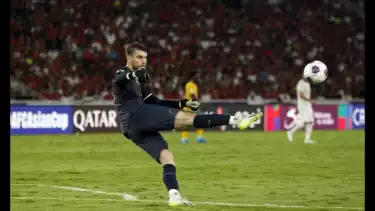 Kiper Timnas Indonesia, Maarten Paes