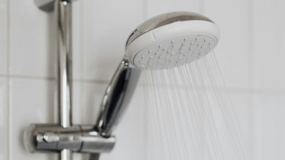 Jangan Skip Mandi Pagi! Ini 8 Manfaat yang Dirasakan Tubuh Jika Rutin Mandi Pagi, Nomor 4 Tak Disangka Bisa Turunkan Risiko Penyakit...